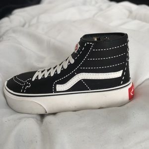 Mini vans portable charger